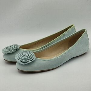 Talbots ballet flats with a floral embellishment